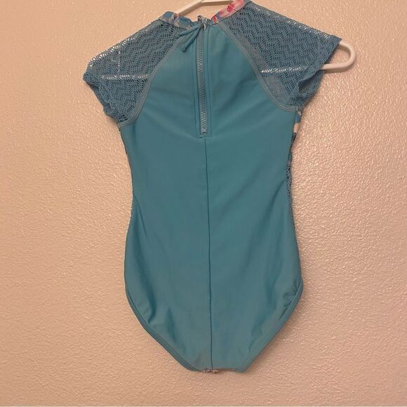 Art Class Girls One Piece Surf Floral Swimsuit Blue floral boho crochet M 8 - Picture 3 of 7